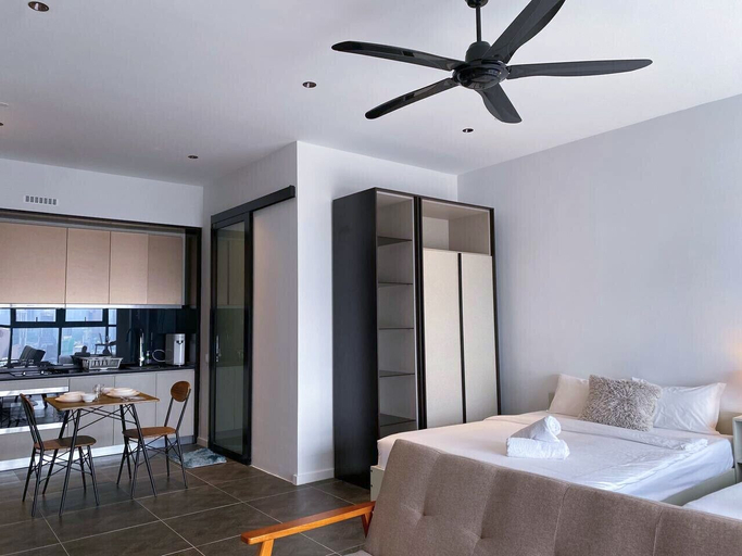 Others 5, High Floor KL View Scarletz Suite, Kuala Lumpur