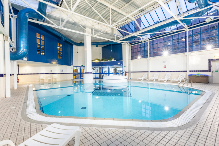 Sport & Beauty 4, Holiday Inn LONDON - SUTTON by IHG, London