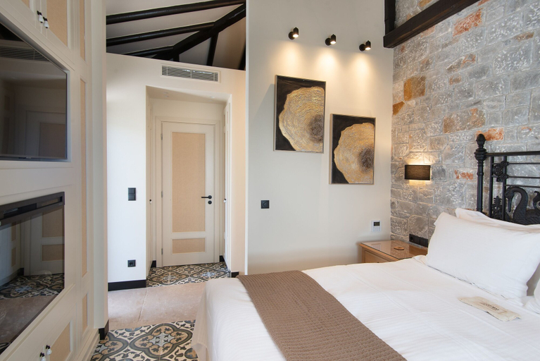 Bedroom 3, Polismata - Private Residences, Peloponnese
