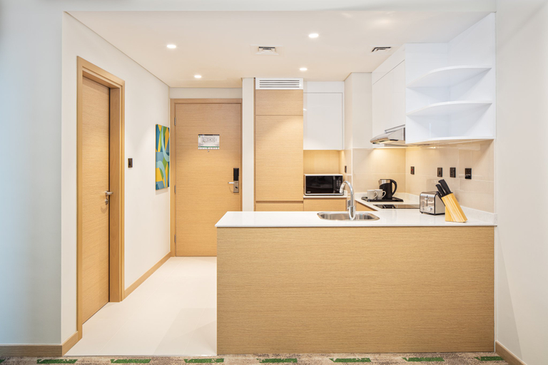 Bathroom, Holiday Inn & Suites DUBAI SCIENCE PARK by IHG, Dubai