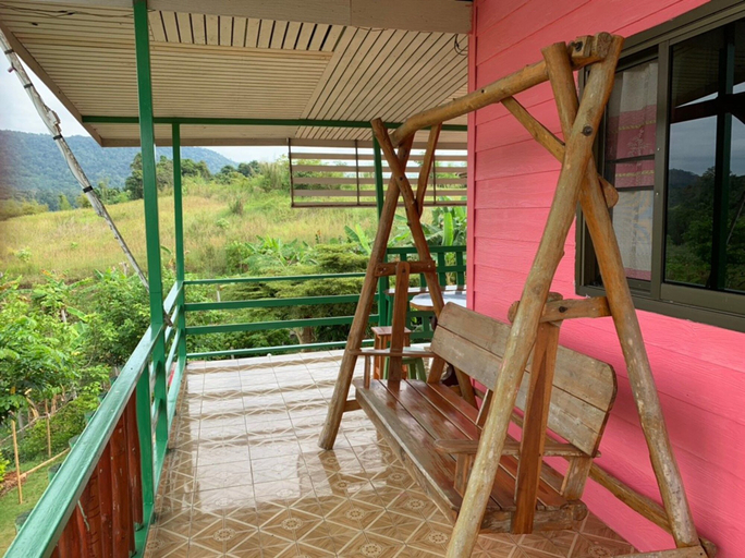 Others 5, At Trin Khao Kho, Khao Kho