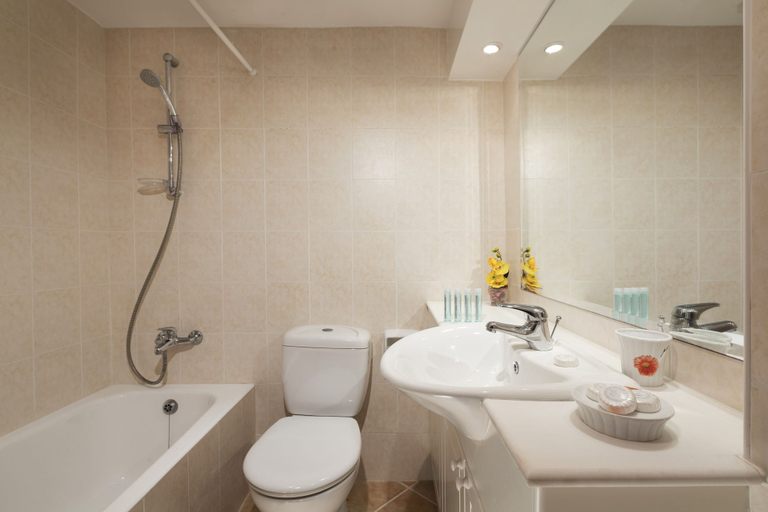 Bathroom 3, Resitour - Limnaria Gardens