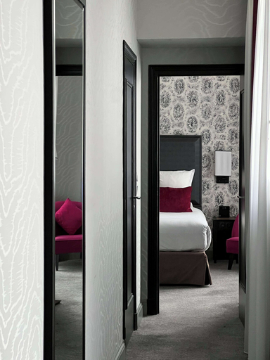 Bedroom 2, Maison Astor Paris, Curio Collection by Hilton, Paris