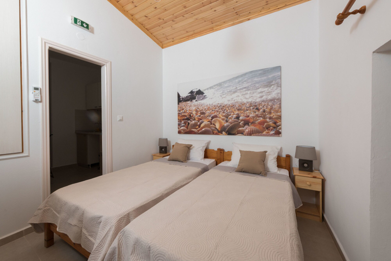 Bedroom 3, Elenas Rooms, South Aegean