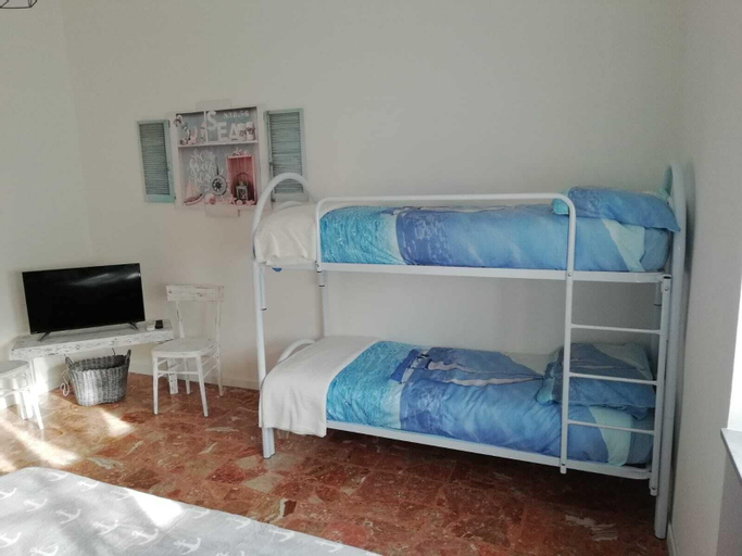 Bedroom 24