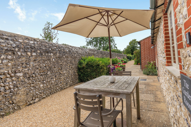 Others 4, The Garden Room - Tiger Inn, East Sussex