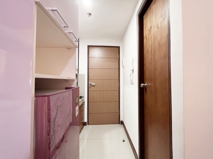 Others, Best Deal and Tidy Studio Apartment Vida View Makassar By Travelio, Makassar