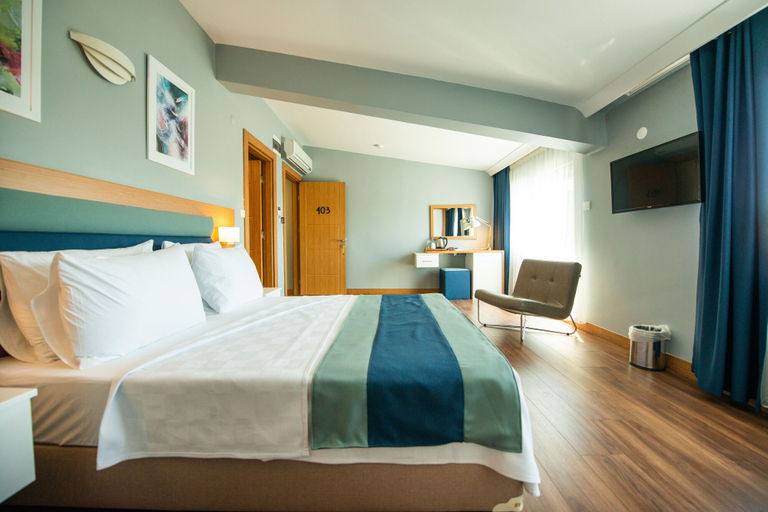 Bedroom 4, Big Point Hotel, Biga