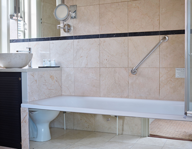 Bathroom 5, The Montagu Arms Hotel, Hampshire