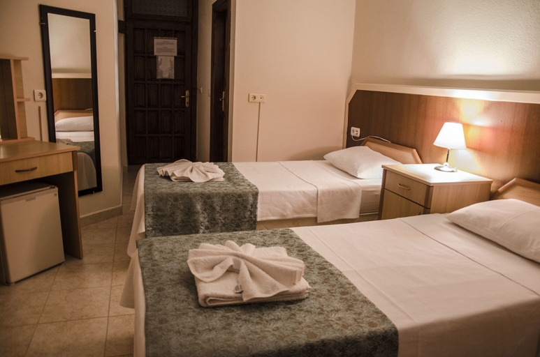 Bedroom 3, Yaprak Hotel, Ortaca
