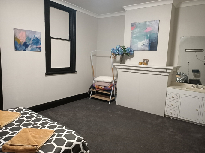 Bedroom 4, Imperial Hotel Coonabarabran, Warrumbungle Shire