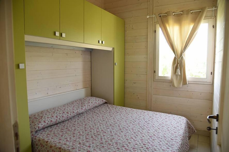 Bedroom 3, Marechiaro Paestum, Salerno