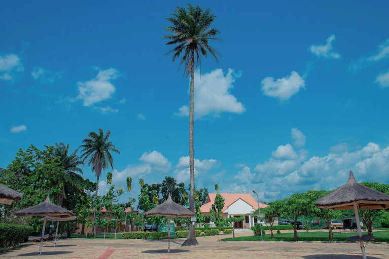 Others 5, Nelson Mandela Gardens, Oshimili South