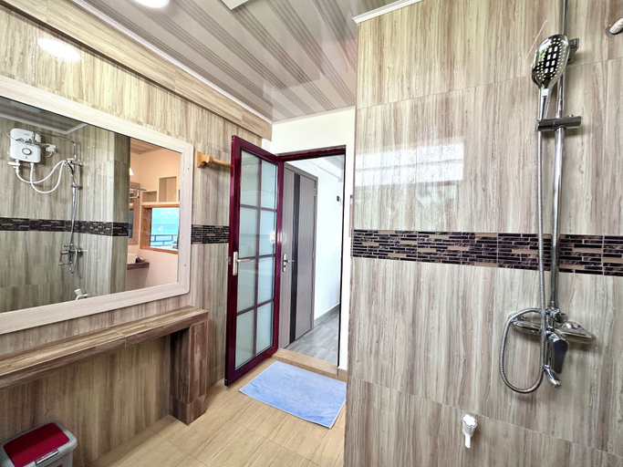 Bathroom 2, Galaxy Sunrise Guesthouse, Vaavu Atoll