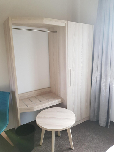 Bedroom 3, Boardinghouse am Borkumkai, Emden
