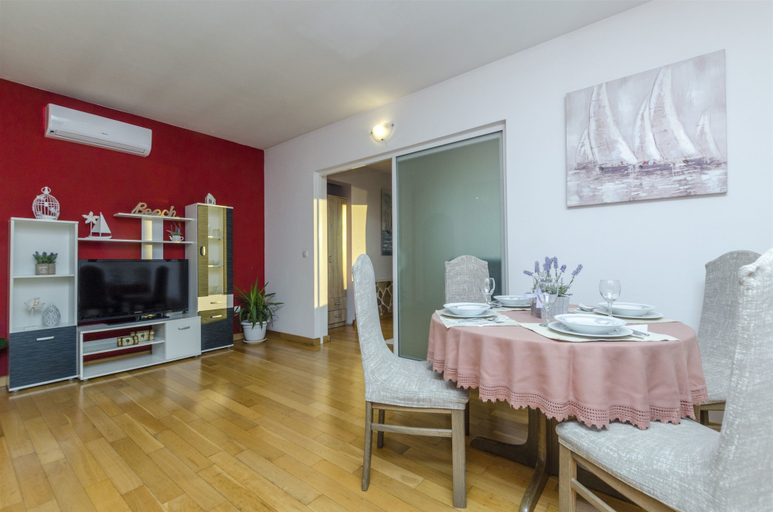 Others 5, Apartments Bluesun, Omiš