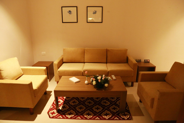 Others 4, Hotel Picnic, Manjeri, Malappuram