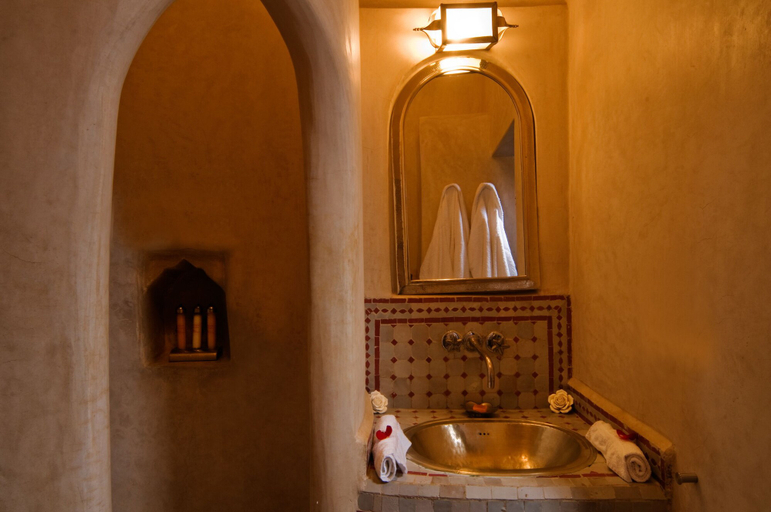Bathroom 4, Riad Papillon, Marrakech