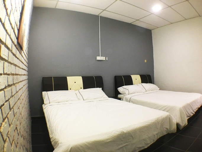 Bedroom 2, Ipoh loft homestay ( 12 paxs), Kinta