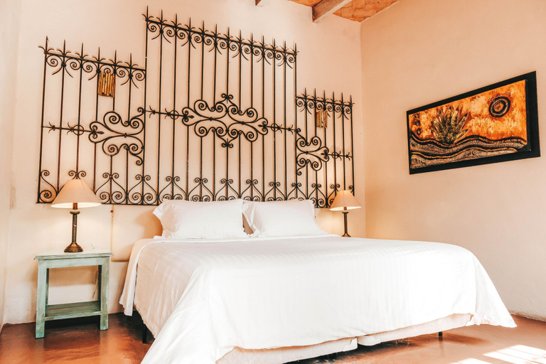 Bedroom 3, Casaluna Hotel Boutique, Allende