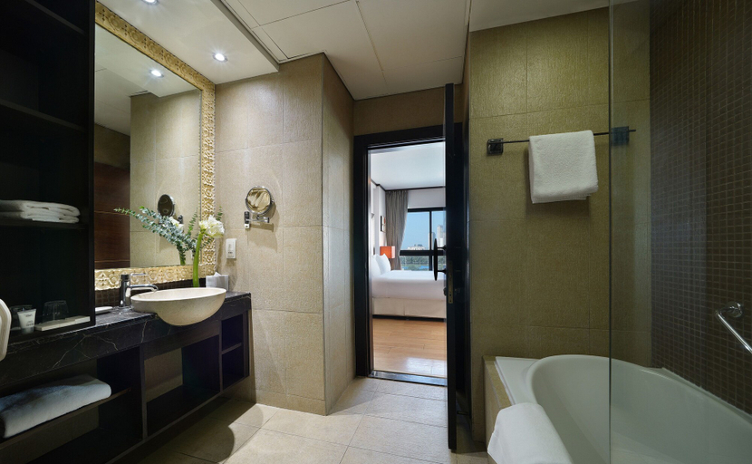 Bathroom 5, Park Apartments Dubai, An Edge by Rotana Hotel, Dubai