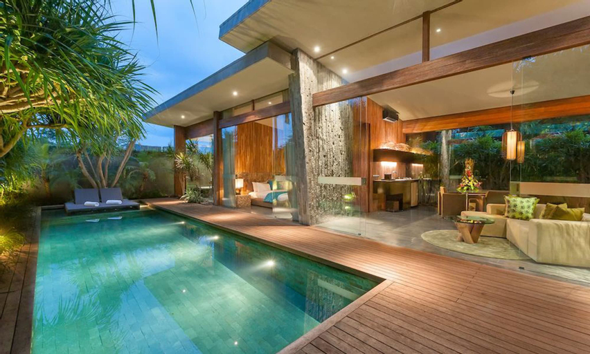 Swimming Pool 4