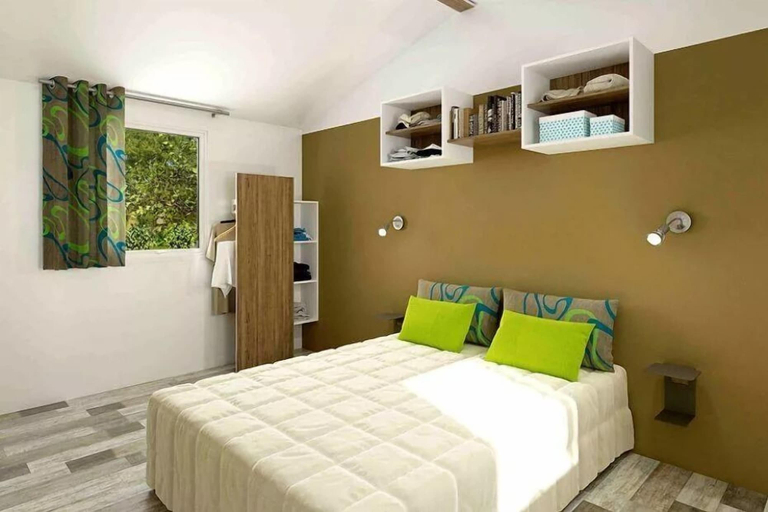 Bedroom 3, Camping le Dolmen, Morbihan