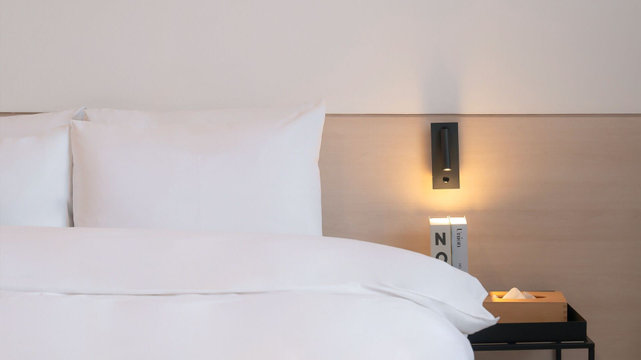 Bedroom 2, H.Avenue, Geoje