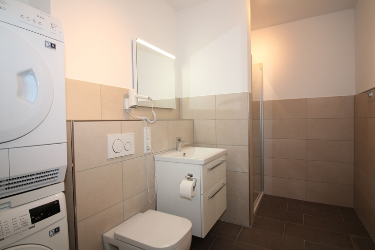 Bathroom, Wohnen am Yachthafen W46, Cuxhaven