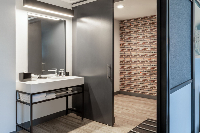 Bathroom 3, Aloft by Marriott Austin South, Travis