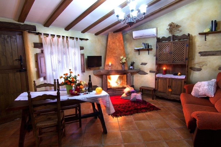 Bedroom 2, Romantic house for 2 people with jacuzzi, Almería