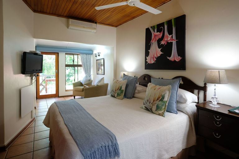 Bedroom 4, Santa Lucia Guest House, Umkhanyakude