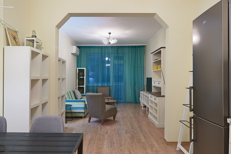 Others 3, Baratero Red House Apartment, Stolichna