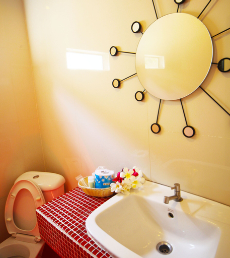 Bedroom 4, Saphli Villa Beach Resort, Pathiu