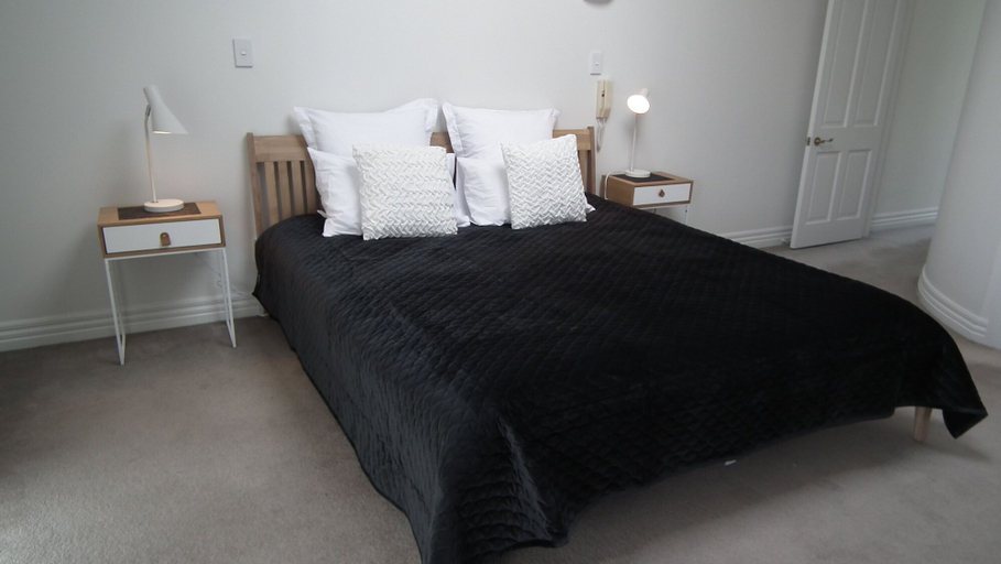 Bedroom 4, U Suites on Courtenay, Wellington