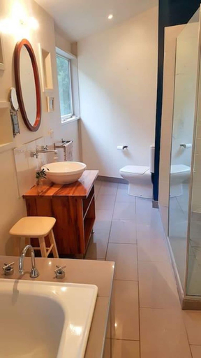 Bathroom, Eaglehawk Rainforest Retreat, Tasman
