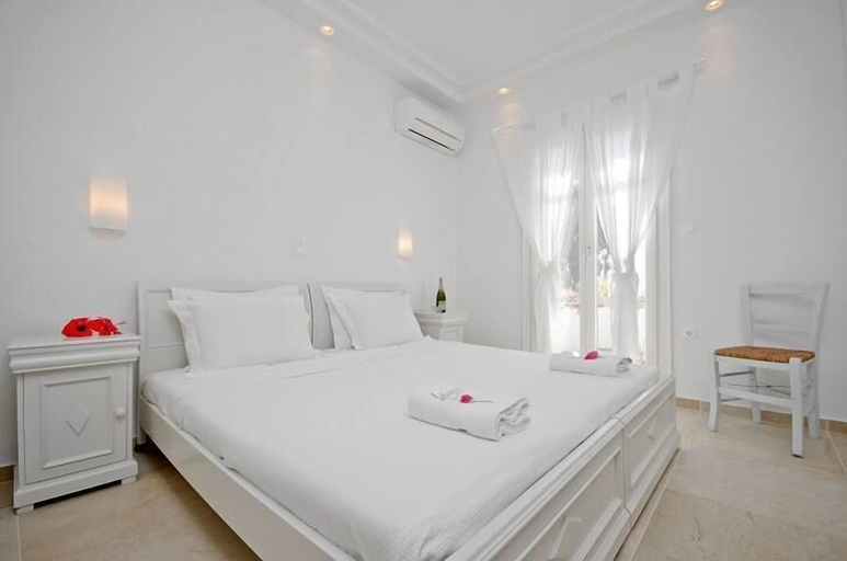 Bedroom 4, Kavos Hotel Naxos, South Aegean