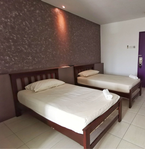Bedroom 15