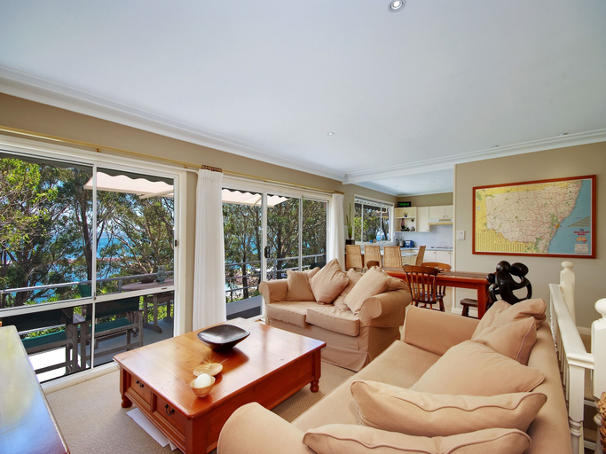Others 3, The Bay Escape at Nelson Bay, Port Stephens