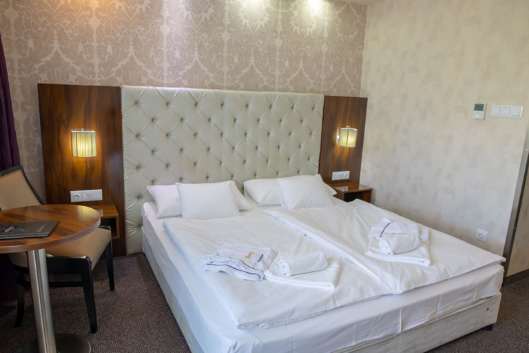 Bedroom 3, Bastya Conference and Wellness Hotel, Miskolci