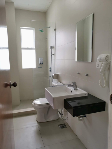 Bathroom 4, Dear Dino Villa Cameron Highlands, Cameron Highlands