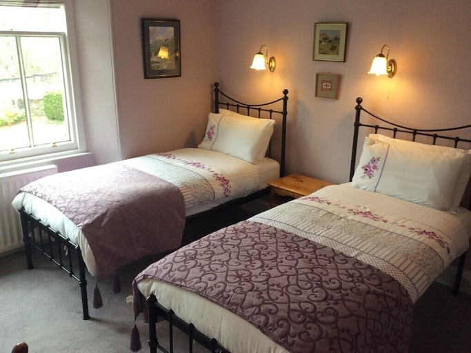 Bedroom 2, Annslea Guest House, Perthshire and Kinross