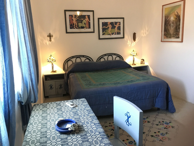 Bedroom 3, Palazzo Sabella Tommasi, Lecce