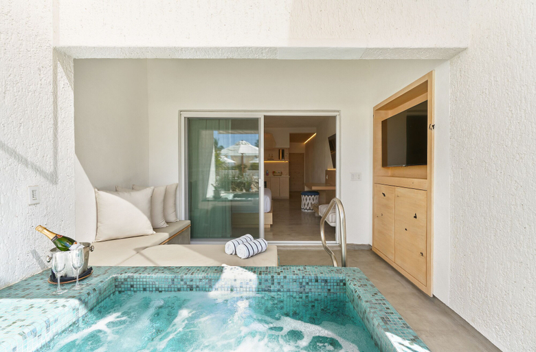 Sport & Beauty 2, Bahia Hotel & Beach House, La Paz
