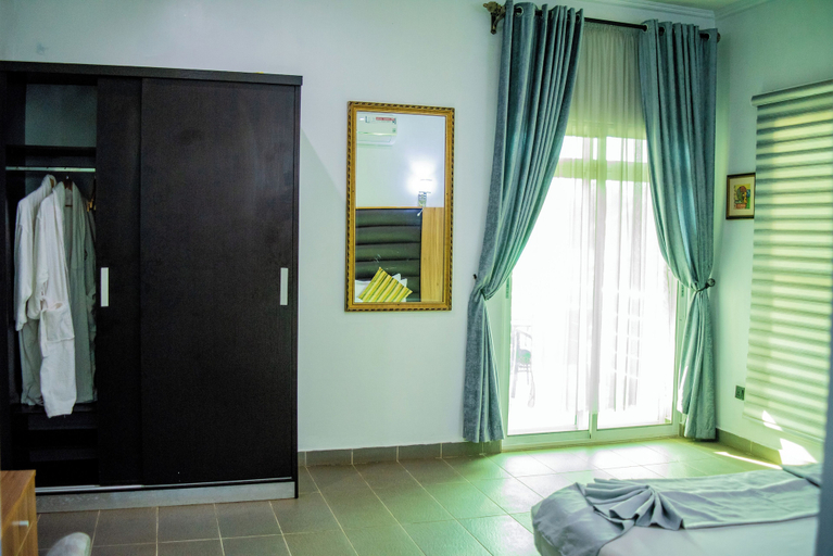 Bedroom 3, Nelson Mandela Gardens, Oshimili South