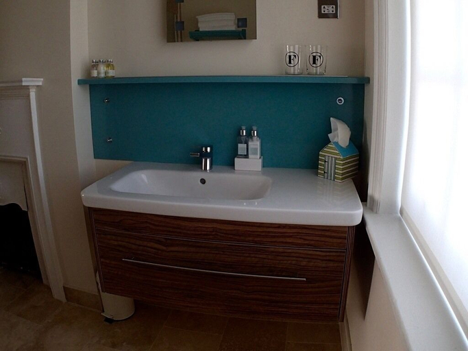 Bathroom 3, The Falstaff Ramsgate, Kent