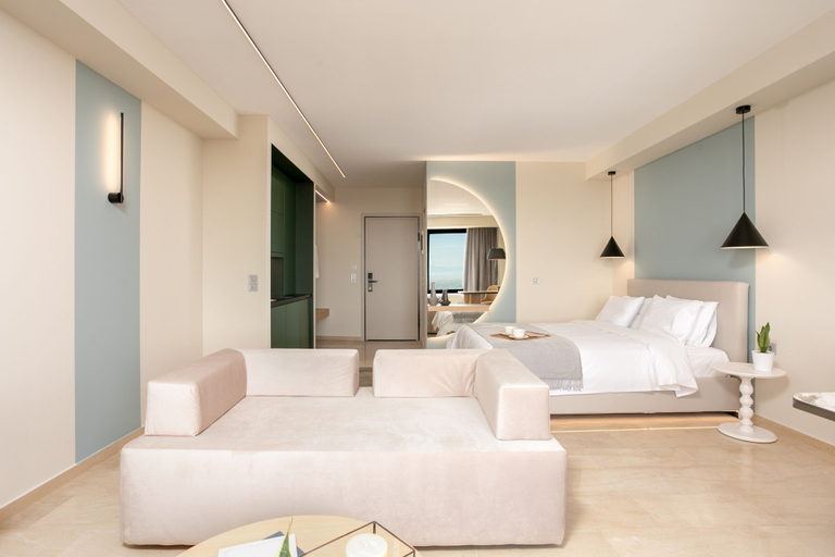 Bedroom 3, Sea & the City, Central Macedonia