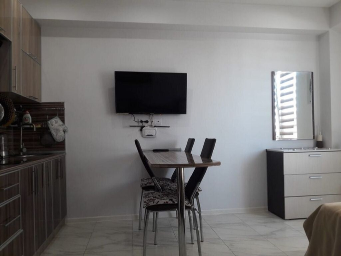 Others 3, Apartment on Demokraticheskaya str 45-27, Sochi gorsovet