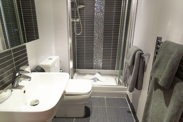 Bathroom 4, Citystay Living - Marino Place, Cambridgeshire
