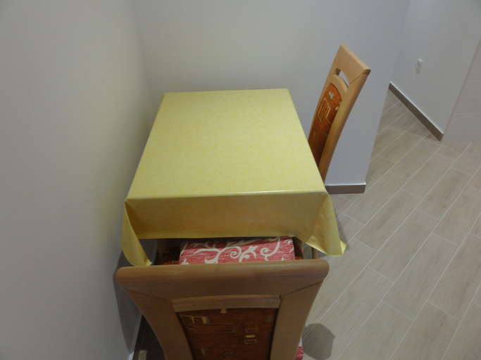 Others 5, Ivo - Makarska, Makarska
